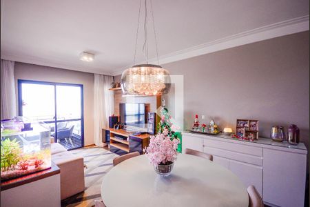 Apartamento à venda com 95m², 3 quartos e 3 vagas Apartamento à venda com 95m², 3 quartos e 3 vagasSala