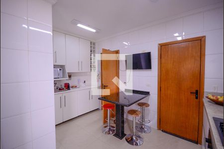 Apartamento à venda com 95m², 3 quartos e 3 vagas Apartamento à venda com 95m², 3 quartos e 3 vagasCozinha
