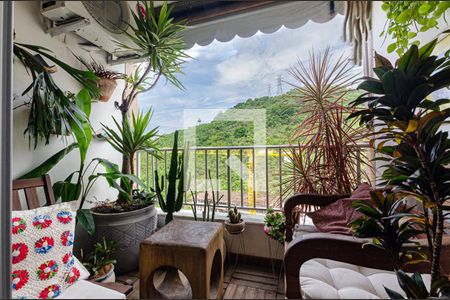 Sala de apartamento para alugar com 3 quartos, 98m² em Santa Rosa, Niterói