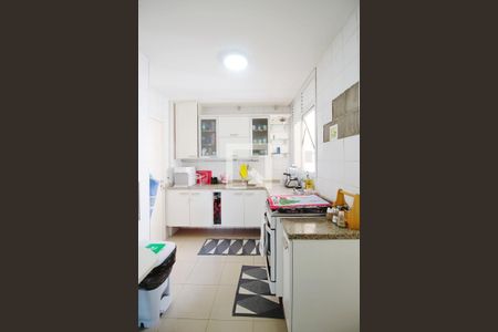 Apartamento à venda com 106m², 3 quartos e 2 vagasCozinha 