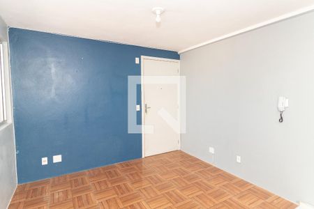 Sala de apartamento à venda com 2 quartos, 45m² em Rubem Berta, Porto Alegre
