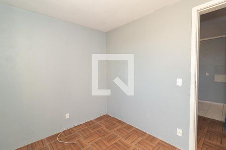 Quarto 2 de apartamento à venda com 2 quartos, 45m² em Rubem Berta, Porto Alegre