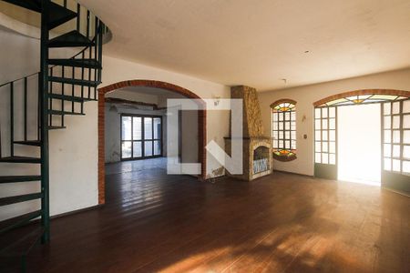 Sala de casa à venda com 3 quartos, 180m² em Sarandi, Porto Alegre
