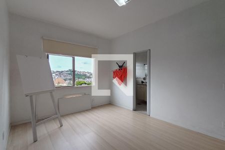 Quarto 1 - Suíte de apartamento à venda com 3 quartos, 120m² em Jardim Guanabara, Rio de Janeiro