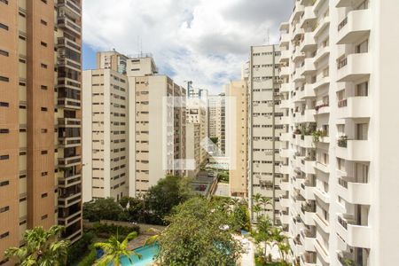 Quarto 1 vista de apartamento para alugar com 2 quartos, 98m² em Indianópolis, São Paulo