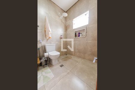 Casa à venda com 600m², 3 quartos e sem vagaCasa 3 - Banheiro