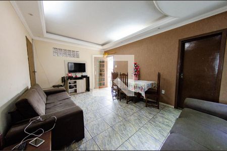 Sala de casa à venda com 3 quartos, 600m² em Palmeiras, Belo Horizonte