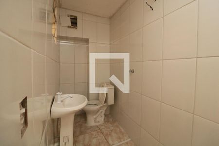 Banheiro de kitnet/studio para alugar com 1 quarto, 25m² em Cidade São Mateus, São Paulo