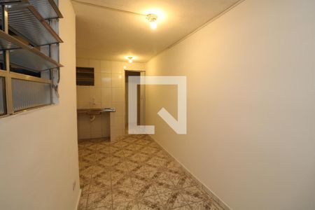 Quarto/Cozinha de kitnet/studio para alugar com 1 quarto, 25m² em Cidade São Mateus, São Paulo