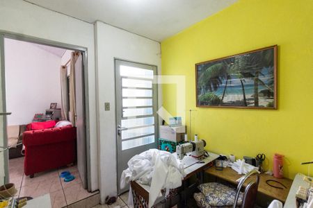 Casa à venda com 170m², 3 quartos e 2 vagasCasa 1 Hall 