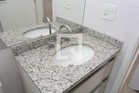 Apartamento à venda com 135m², 3 quartos e 2 vagasBanheiro da Suíte 2