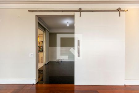 Apartamento à venda com 366m², 5 quartos e 5 vagas Apartamento à venda com 366m², 5 quartos e 5 vagasSala de Jantar