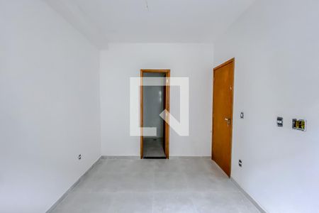 Quarto de apartamento à venda com 1 quarto, 27m² em Vila Bertioga, São Paulo