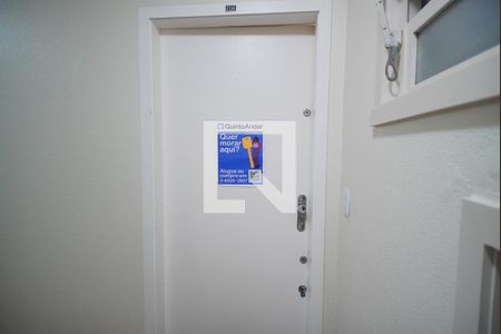 Apartamento para alugar com 70m², 3 quartos e 1 vagaAdesivo na Porta