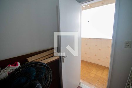 Apartamento à venda com 130m², 4 quartos e 2 vagasDependencia de empregada