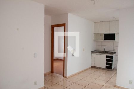 Sala de apartamento à venda com 2 quartos, 43m² em Chácaras Reunidas Santa Terezinha, Contagem
