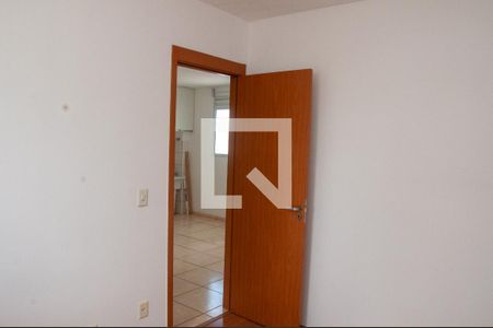 Quarto 2 de apartamento à venda com 2 quartos, 43m² em Chácaras Reunidas Santa Terezinha, Contagem