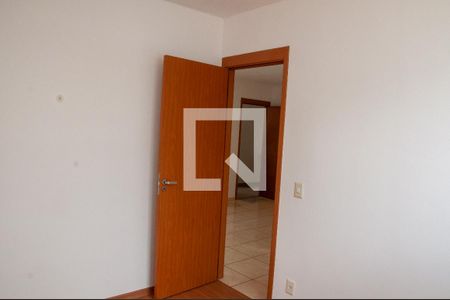 Quarto 1 de apartamento à venda com 2 quartos, 43m² em Chácaras Reunidas Santa Terezinha, Contagem