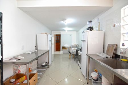 Casa à venda com 306m², 4 quartos e 2 vagasQuarto 1