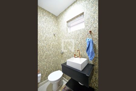 Casa à venda com 306m², 4 quartos e 2 vagasLavabo 2