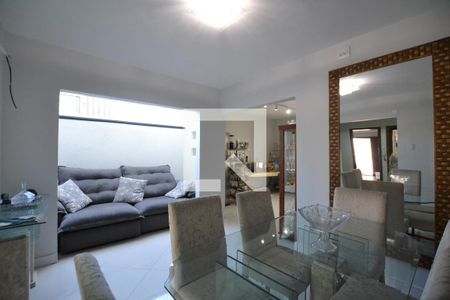 Sala de casa à venda com 4 quartos, 306m² em Menino Deus, Porto Alegre