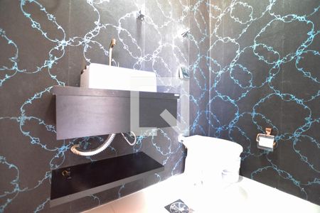 Casa à venda com 306m², 4 quartos e 2 vagasLavabo 1