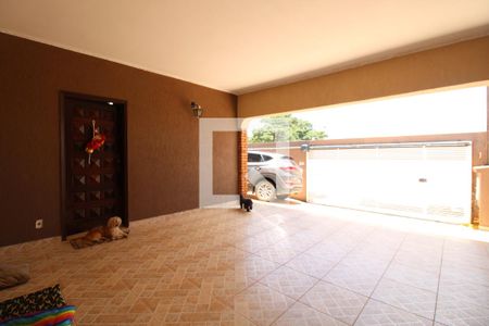 Casa à venda com 398m², 3 quartos e 3 vagasGaragem