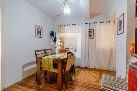Sala de casa à venda com 6 quartos, 500m² em Teresópolis, Porto Alegre