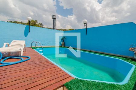 Casa para alugar com 500m², 6 quartos e 4 vagasQuintal - Piscina