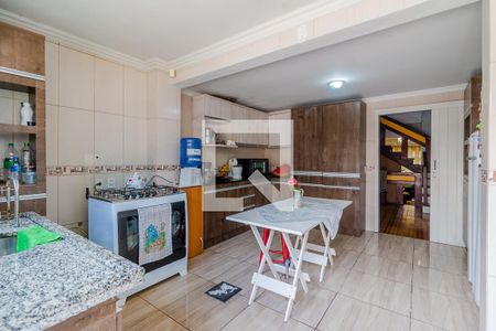 Casa para alugar com 500m², 6 quartos e 4 vagasCozinha