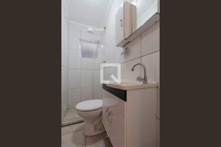 Casa para alugar com 60m², 2 quartos e 1 vaga Casa para alugar com 60m², 2 quartos e 1 vagaBanheiro