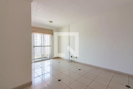 Sala  de apartamento para alugar com 3 quartos, 68m² em Continental, Osasco