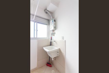 Apartamento para alugar com 68m², 3 quartos e 1 vagaÁrea de Serviço 