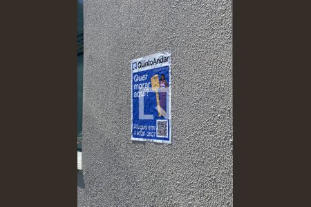 Apartamento para alugar com 68m², 3 quartos e 1 vagaPlaca de Anuncio 