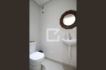 Casa à venda com 340m², 4 quartos e 4 vagasLavabo