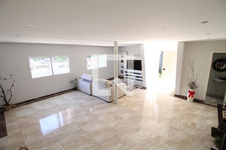 Sala de casa à venda com 4 quartos, 340m² em Vila Buenos Aires, São Paulo