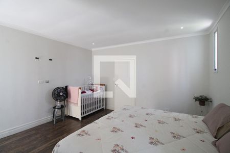 Casa à venda com 340m², 4 quartos e 4 vagasQuarto Suíte