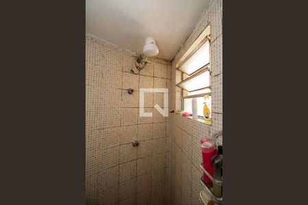 Casa à venda com 240m², 2 quartos e 1 vagaBanheiro 2