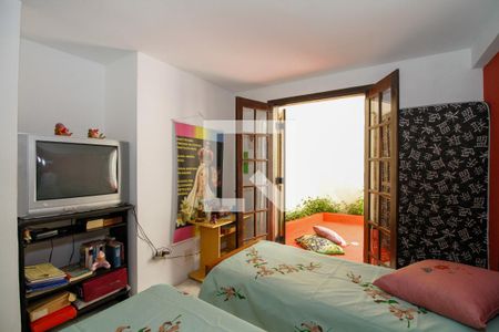 Casa à venda com 240m², 2 quartos e 1 vagaQuarto 2