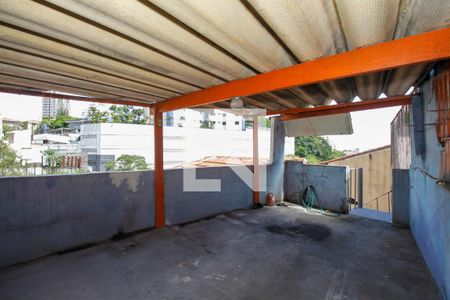Casa à venda com 240m², 2 quartos e 1 vagaGaragem