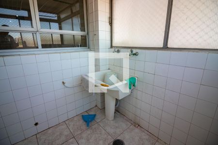 Apartamento para alugar com 90m², 3 quartos e 1 vagaÁrea de Serviço