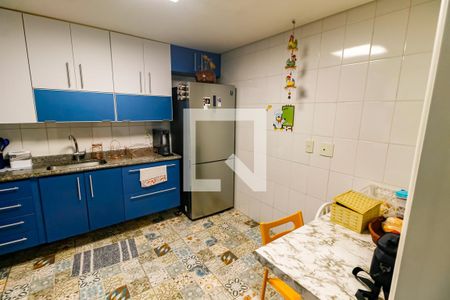 Apartamento para alugar com 106m², 2 quartos e 2 vagasCozinha - Armários