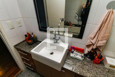 Apartamento para alugar com 106m², 2 quartos e 2 vagasBanheiro da Suíte