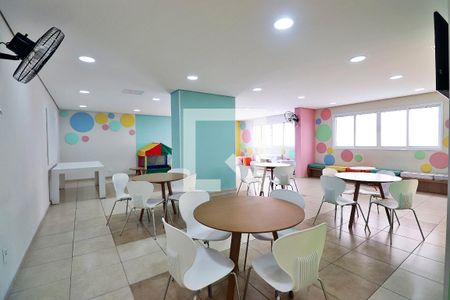 Apartamento para alugar com 48m², 2 quartos e 1 vagaÁrea comum - Salão de festas