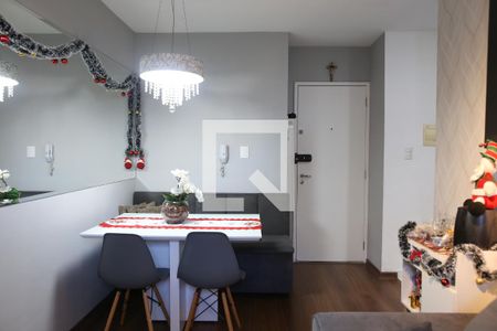 Sala de apartamento para alugar com 2 quartos, 48m² em Parque João Ramalho, Santo André