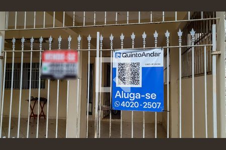 Casa para alugar com 60m², 3 quartos e sem vagaPlaquinha