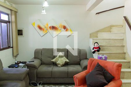 Sala de casa à venda com 3 quartos, 94m² em Vila Cruz das Almas, São Paulo