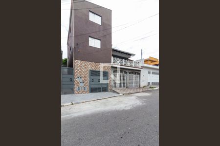 Casa para alugar com 47m², 2 quartos e sem vagaFachada
