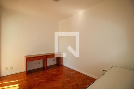 Apartamento à venda com 137m², 3 quartos e 1 vagaQuarto 2