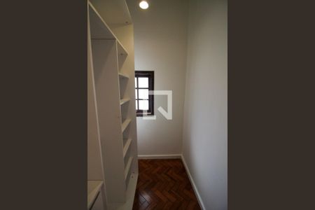 Apartamento à venda com 137m², 3 quartos e 1 vagaCloset do Quarto 2